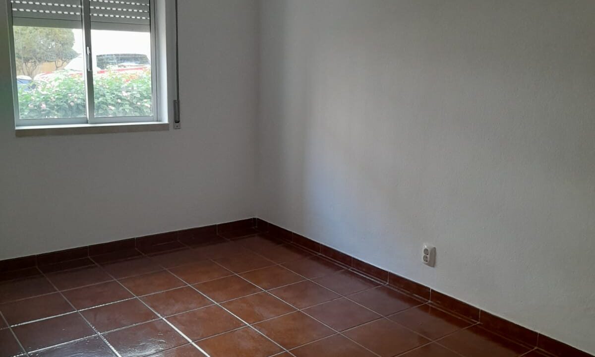 5b805080-17e9-4fd4-b686-f4d16fef6b2b