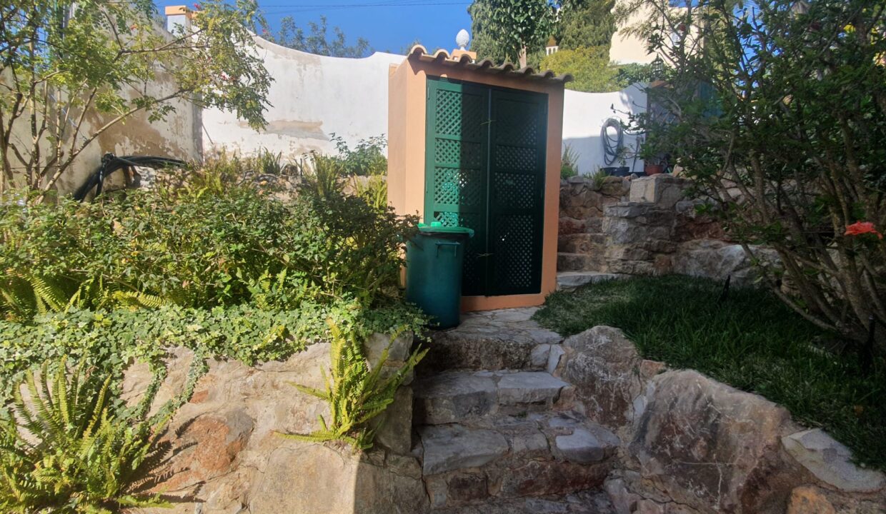 4270ee1f-ff15-4f93-980d-c1c290419ede