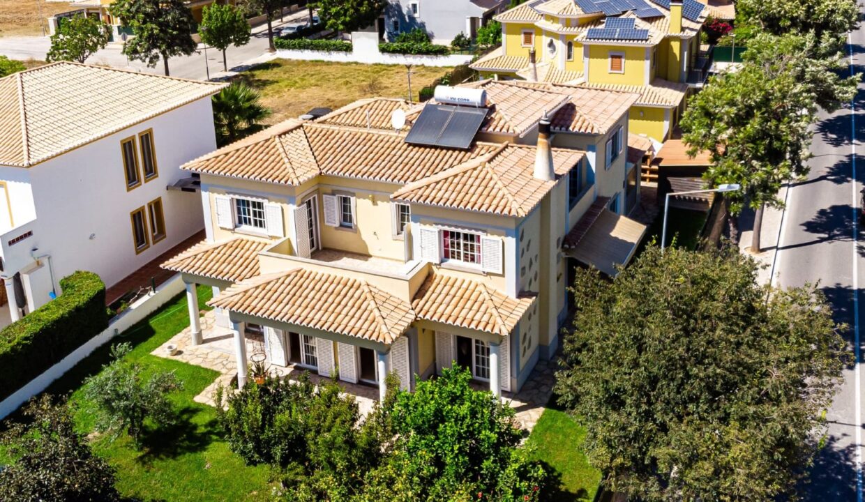 WhatsApp Image 2025-03-24 at 08.58.18 (1)