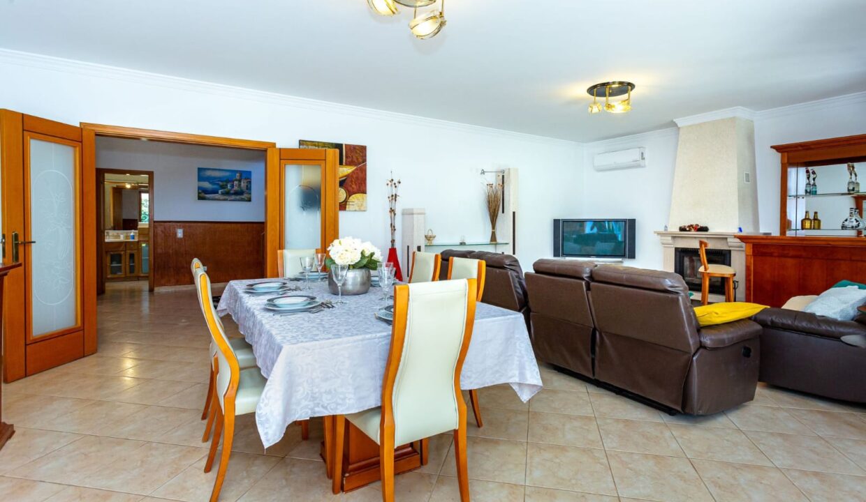 WhatsApp Image 2025-03-24 at 08.58.18 (5)