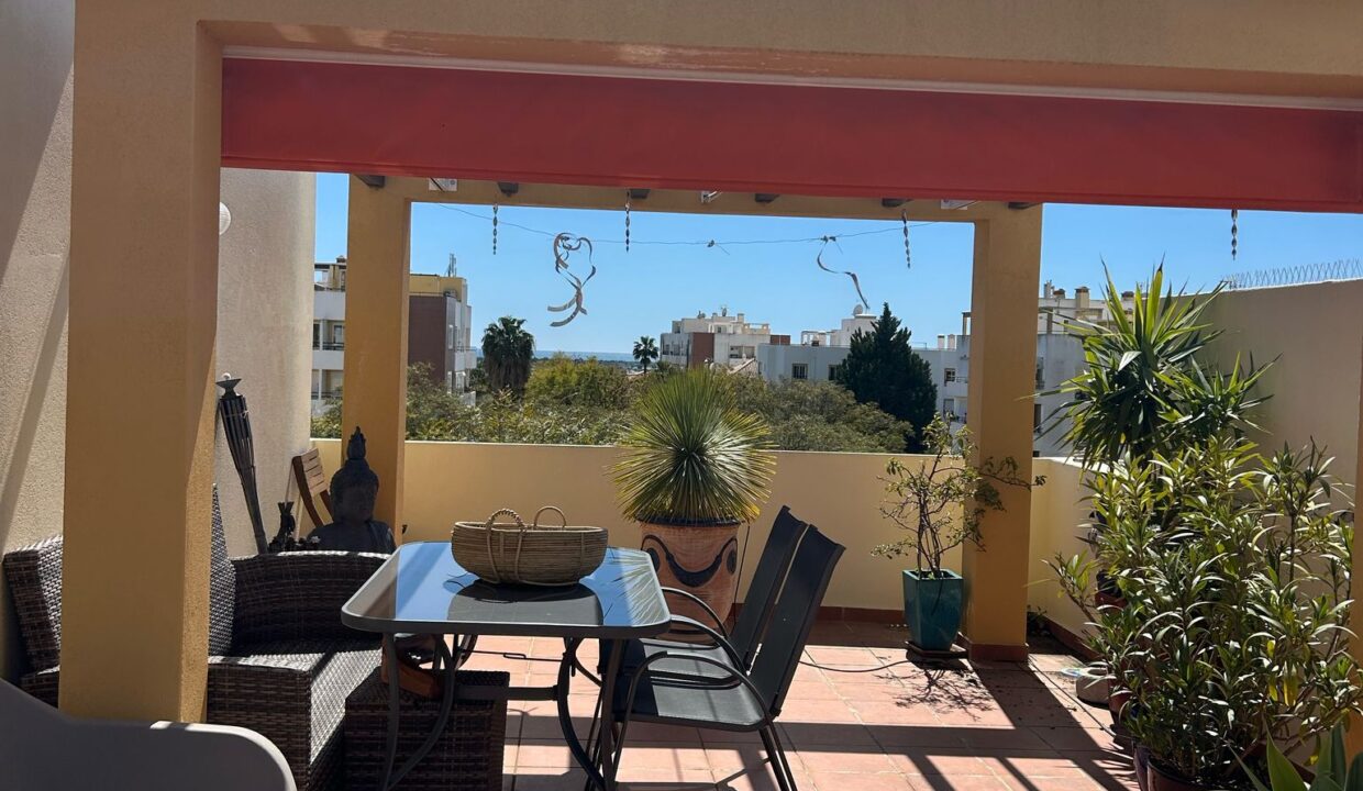 WhatsApp Image 2025-03-28 at 12.44.27