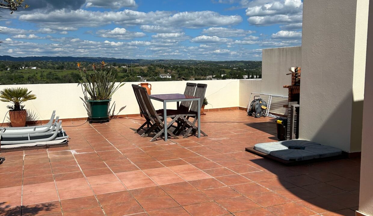 WhatsApp Image 2025-03-28 at 12.44.30 (2)