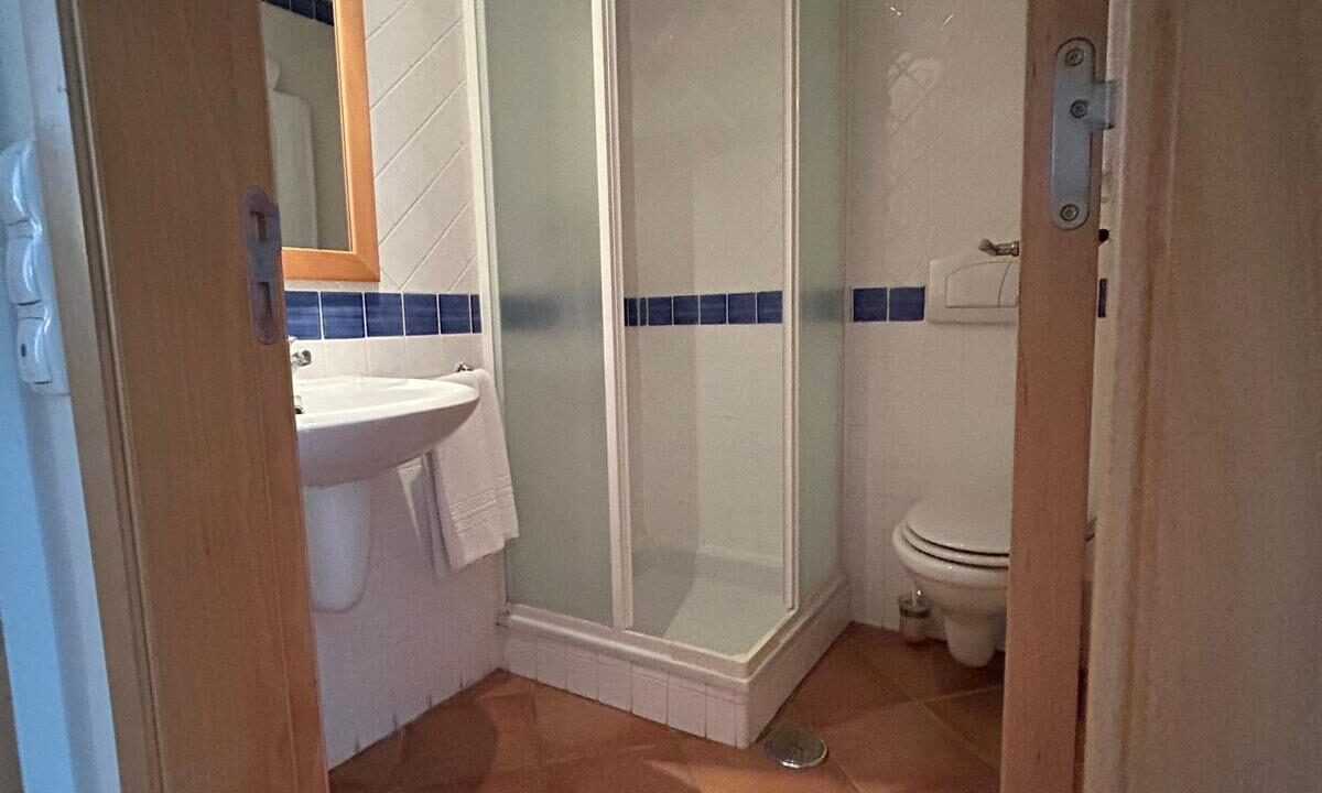 WhatsApp Image 2025-04-22 at 14.53.25 (2)