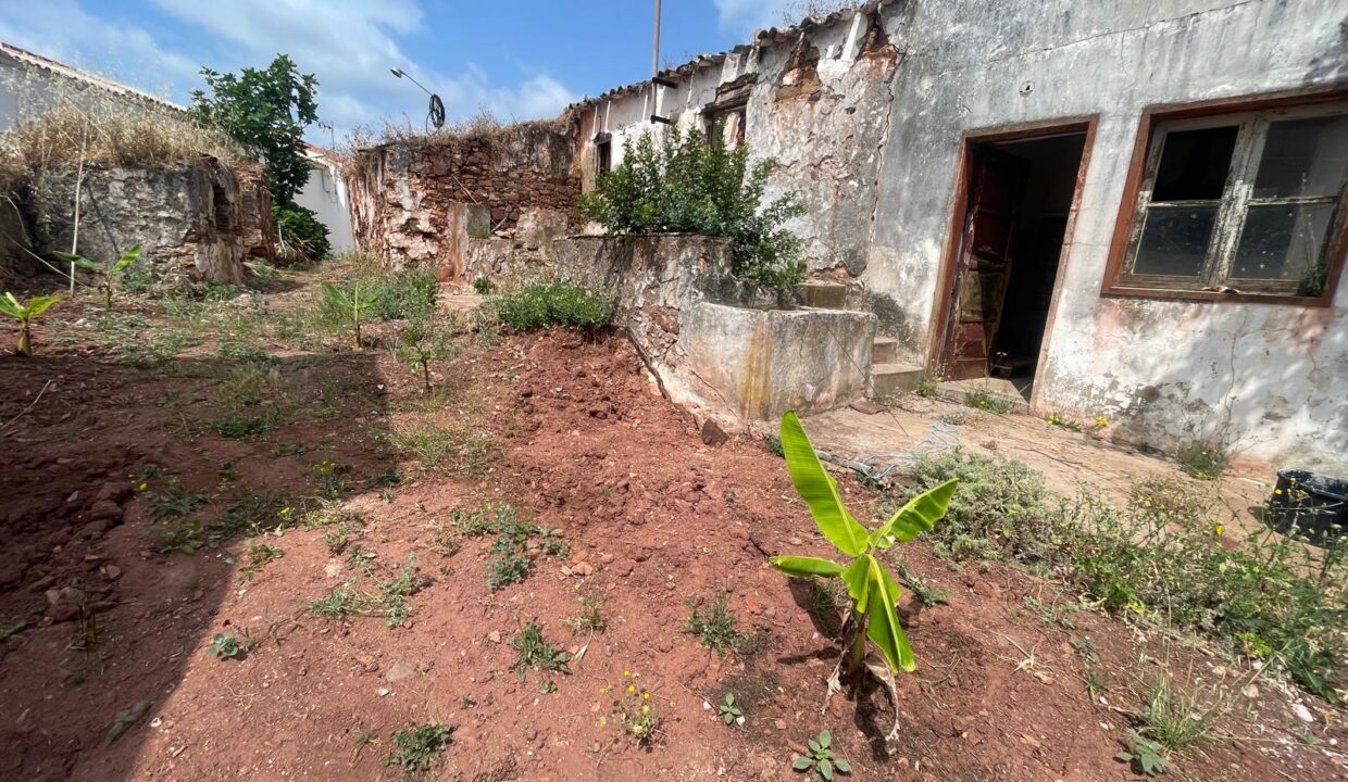 WhatsApp Image 2025-08-14 at 16.43.06 (6)