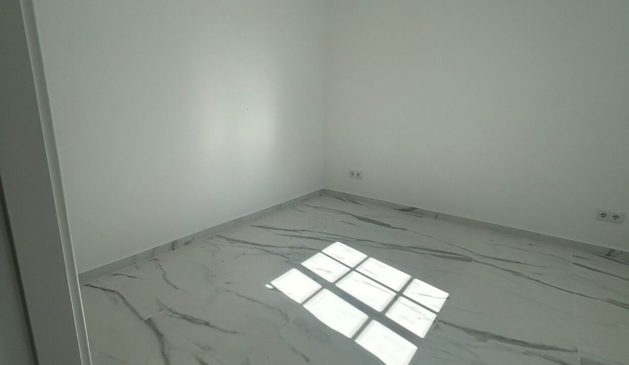 WhatsApp Image 2025-09-11 at 17.03.03 (4)