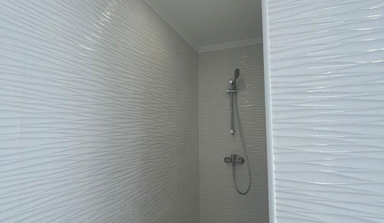 WhatsApp Image 2025-09-11 at 17.03.04 (3)