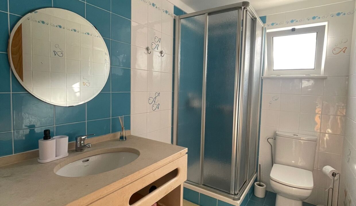 WhatsApp Image 2025-08-27 at 11.10.44 (2)