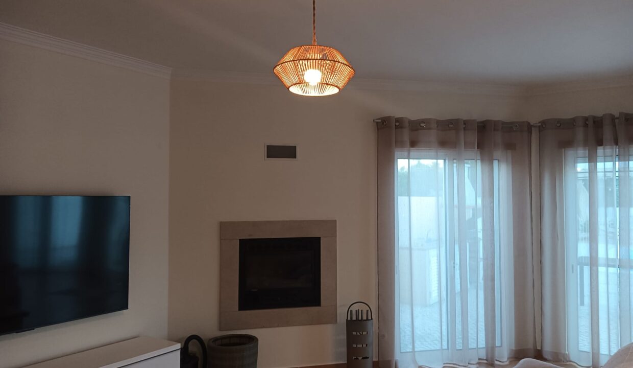 WhatsApp Image 2025-09-11 at 14.19.38 (4)