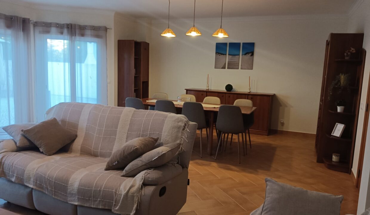 WhatsApp Image 2025-09-11 at 14.19.39 (1)